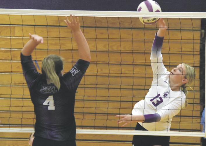 Beloit Memorial girls volleyball hoping team chemistry will lead to