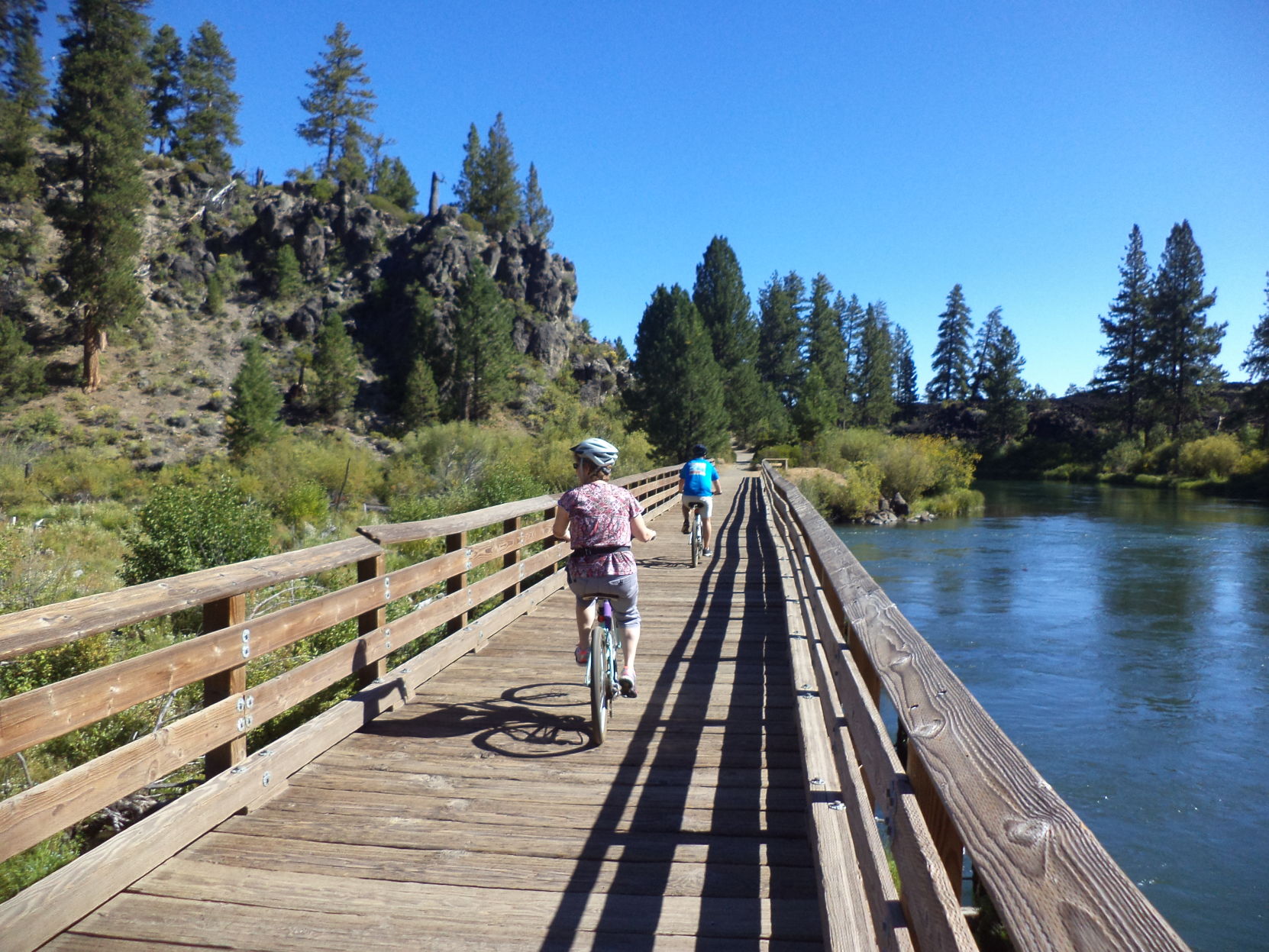 Best Paved Bike Trails In Impressive Oregon