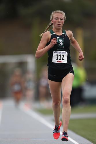 Summit's Fiona Max named Gatorade Oregon Girls Cross Country Runner of the  Year, Sports