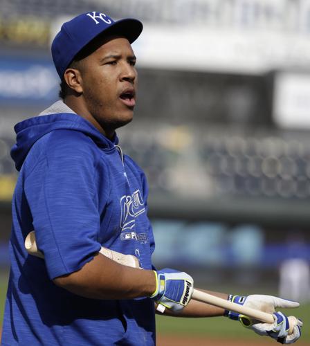 Royals' Salvador Perez says witnessing birth of second son offered 'amazing  feelings