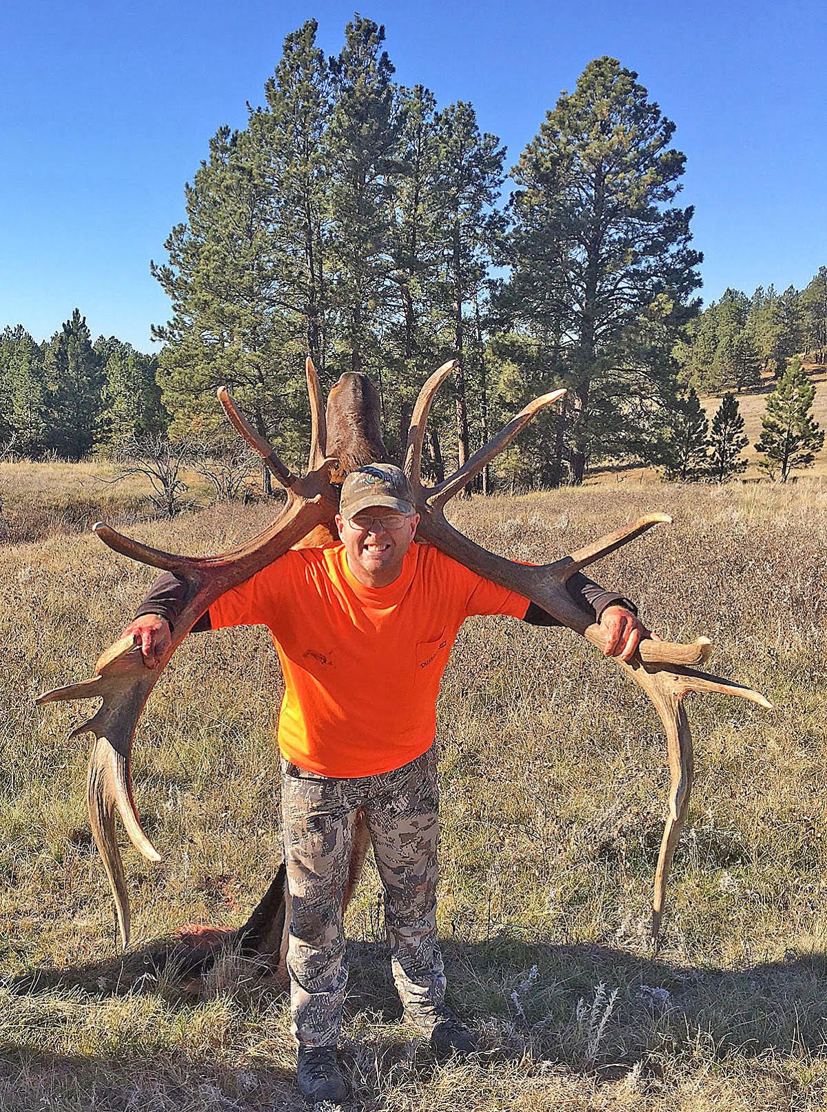 Massive bull elk is the latest Montana nontypical record Outdoors