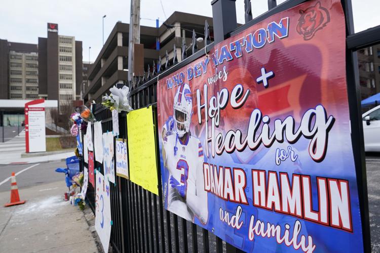 Pray for Damar: Public prayer blitz follows Hamlin collapse - WTOP News