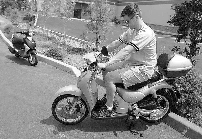 The Scooter Once A Toy Now A Top Seller Local State Bendbulletin Com