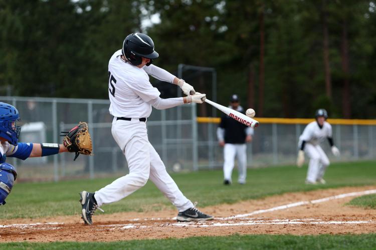 Baseball Still Searching, Drops Pair to Southern Maine on Senior