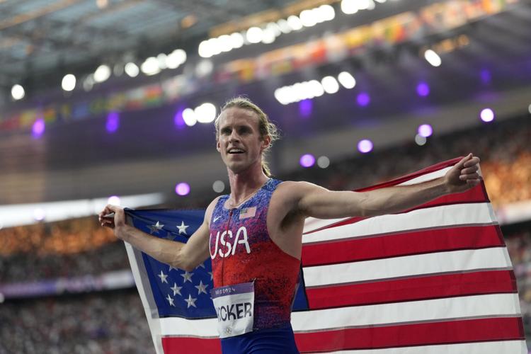 Former UO runner Cole Hocker pulls Olympic shocker to win gold in 1,500