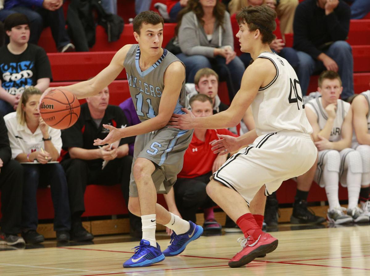 Lucas Column Adapt To The New Basketball Rule And Prosper