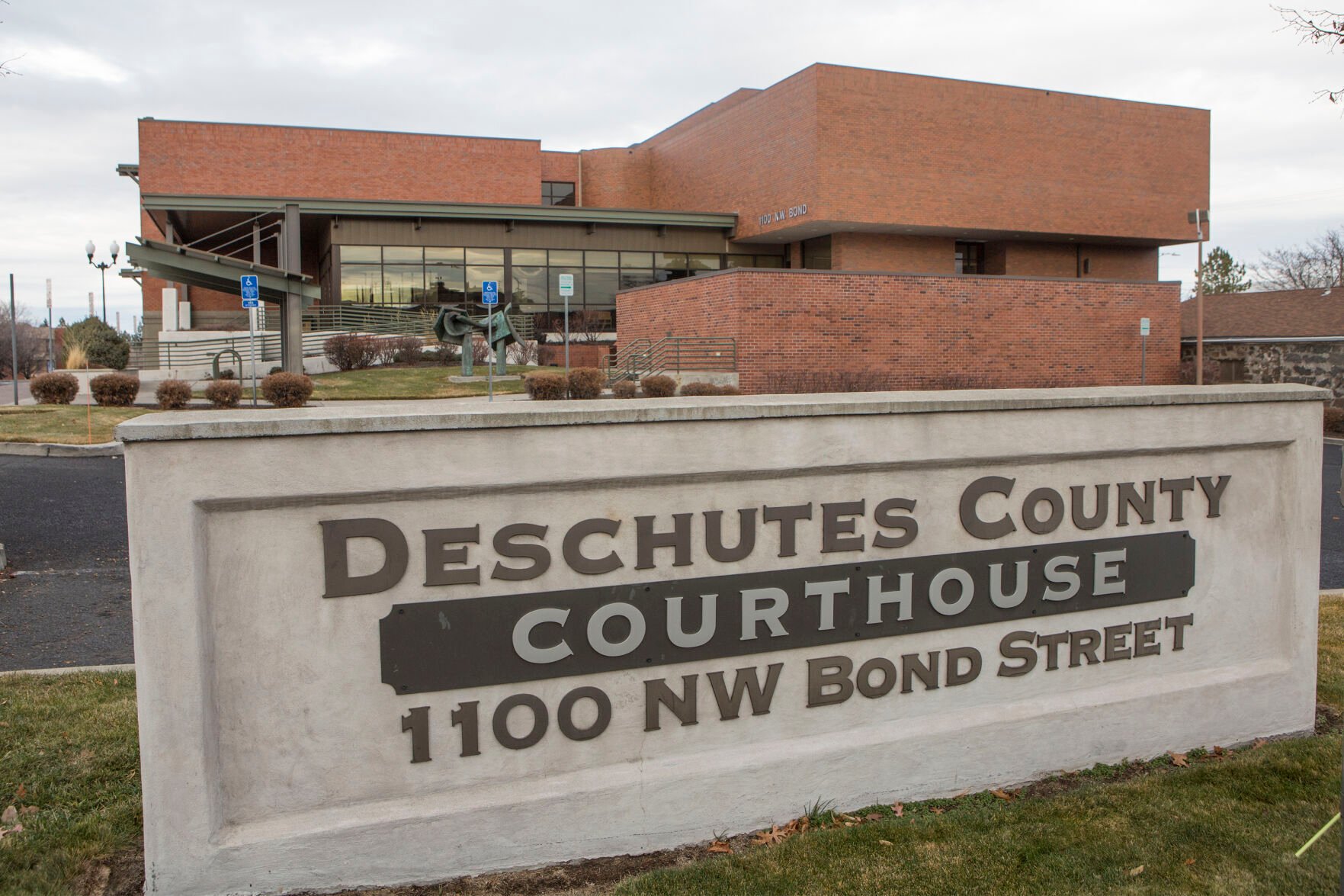 Suspect in Sisters murder case is arraigned in Deschutes County