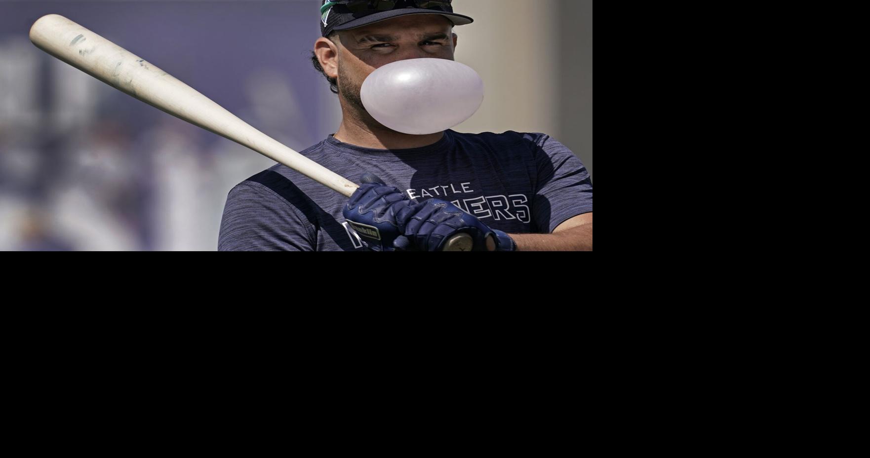 Take a look at some of Eugenio Suarez's best bubbles