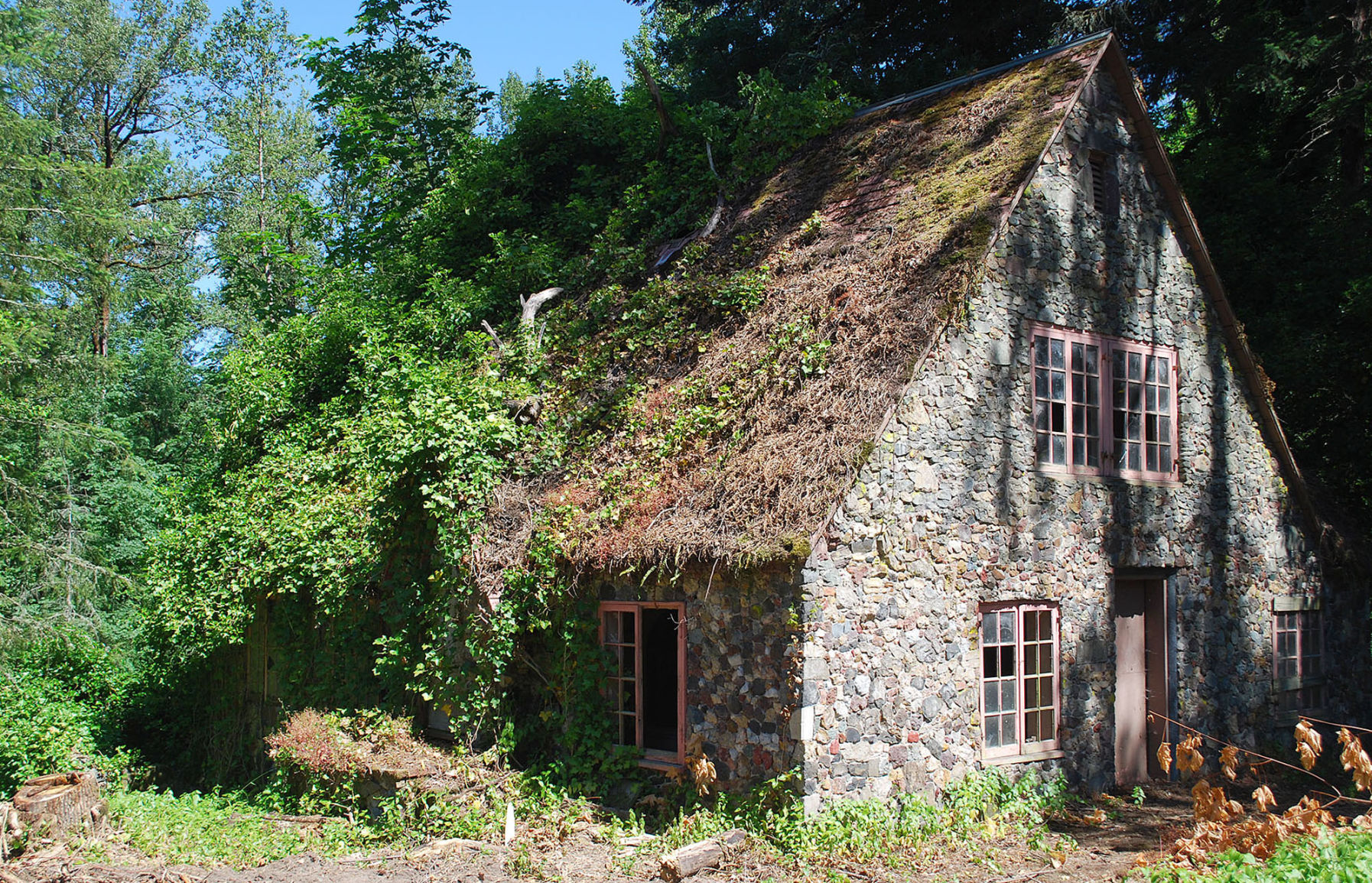 Northwest territory stone cottage sale