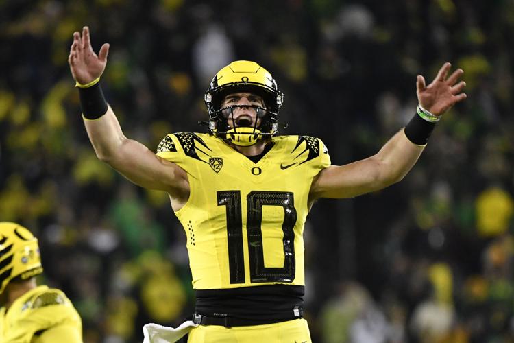 Bo Nix: 'Still some football left to play' before deciding whether to  return to Oregon Ducks or stay in 2023 NFL draft 