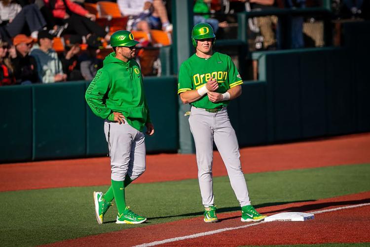 Mark Wasikowski, Oregon players keeping heads held high