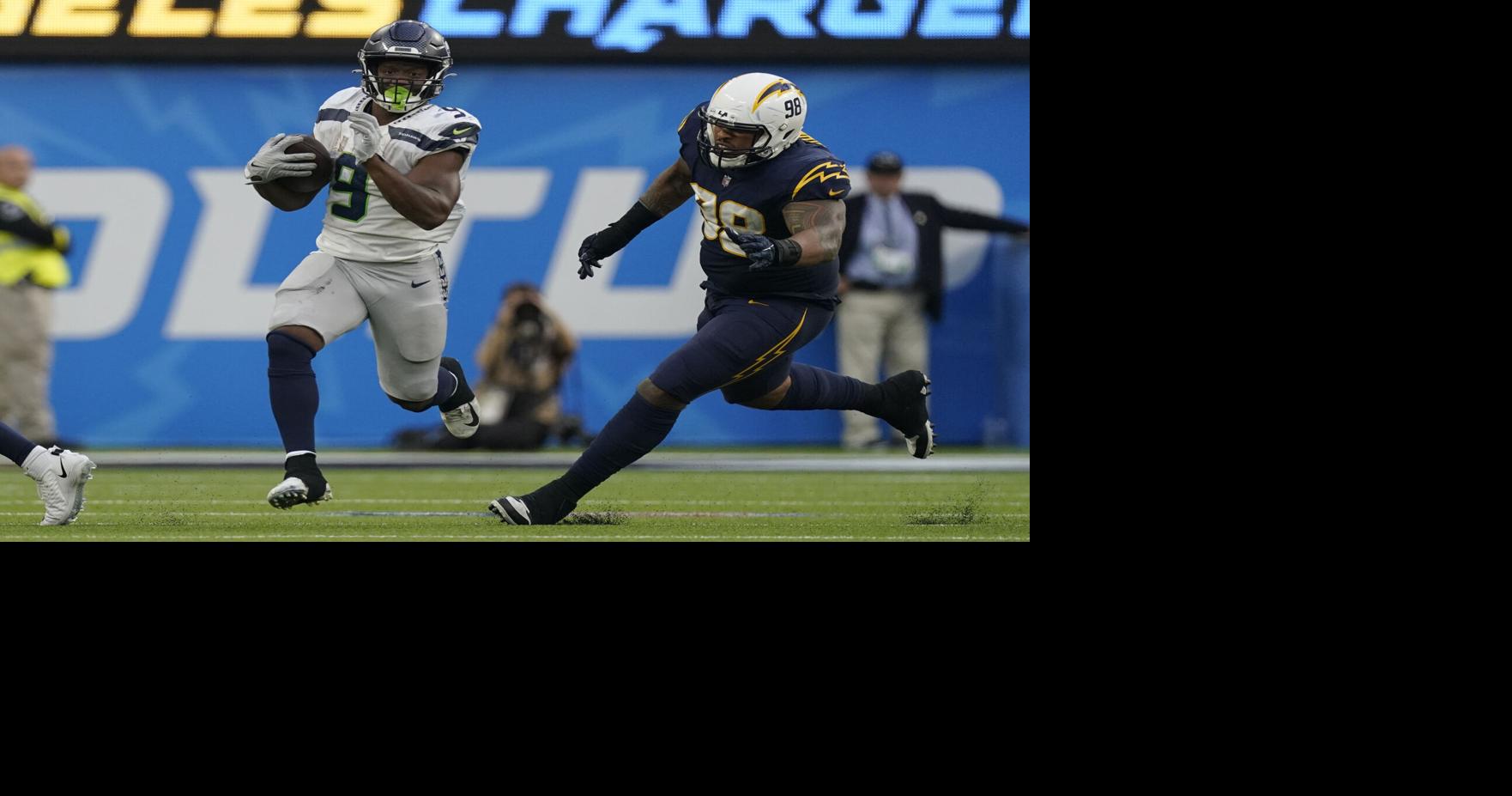 Walker, Goodwin lead Seahawks to 37-23 win over Chargers - The