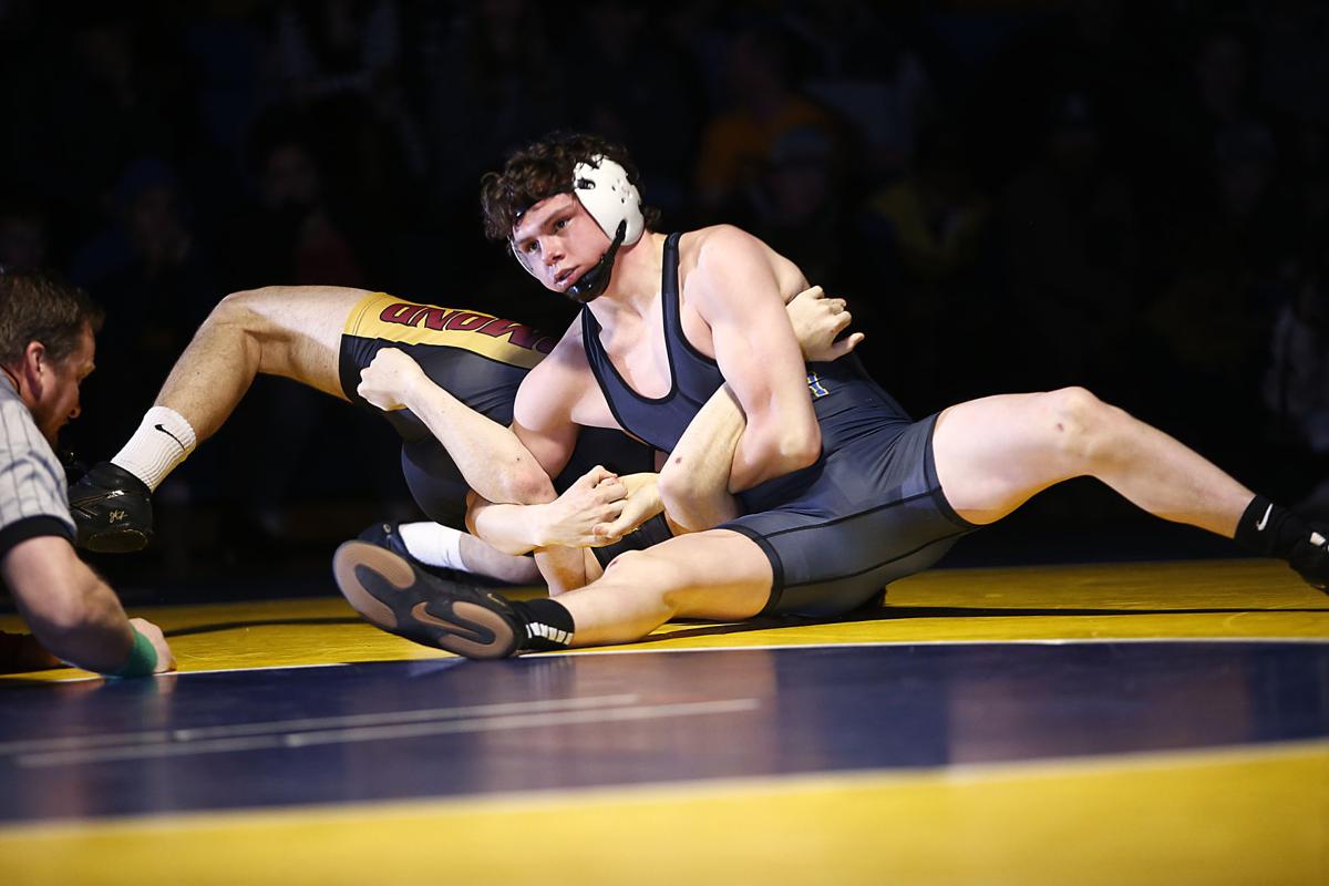 Oregon Wrestling Classic It takes a whole team to win Sports