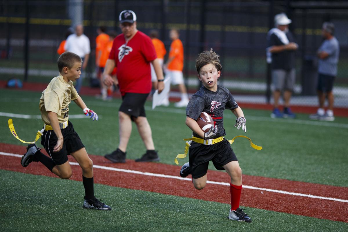 Football S Future Has Flags Sports Bendbulletin Com