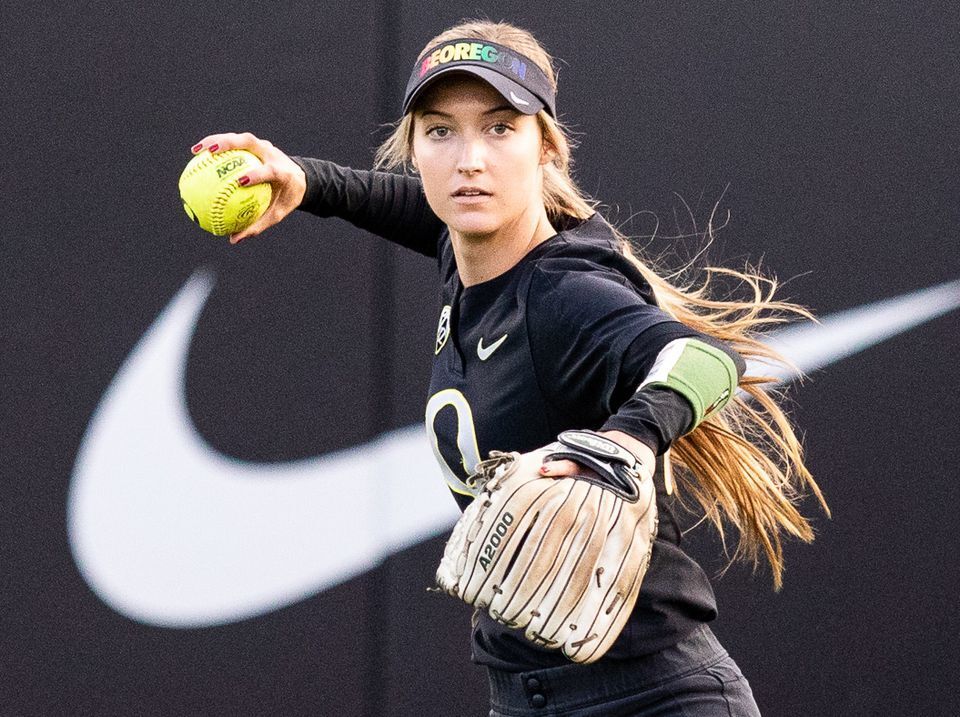 Oregon softball's Haley Cruse, Brooke Yanez named NFCA All-Americans 