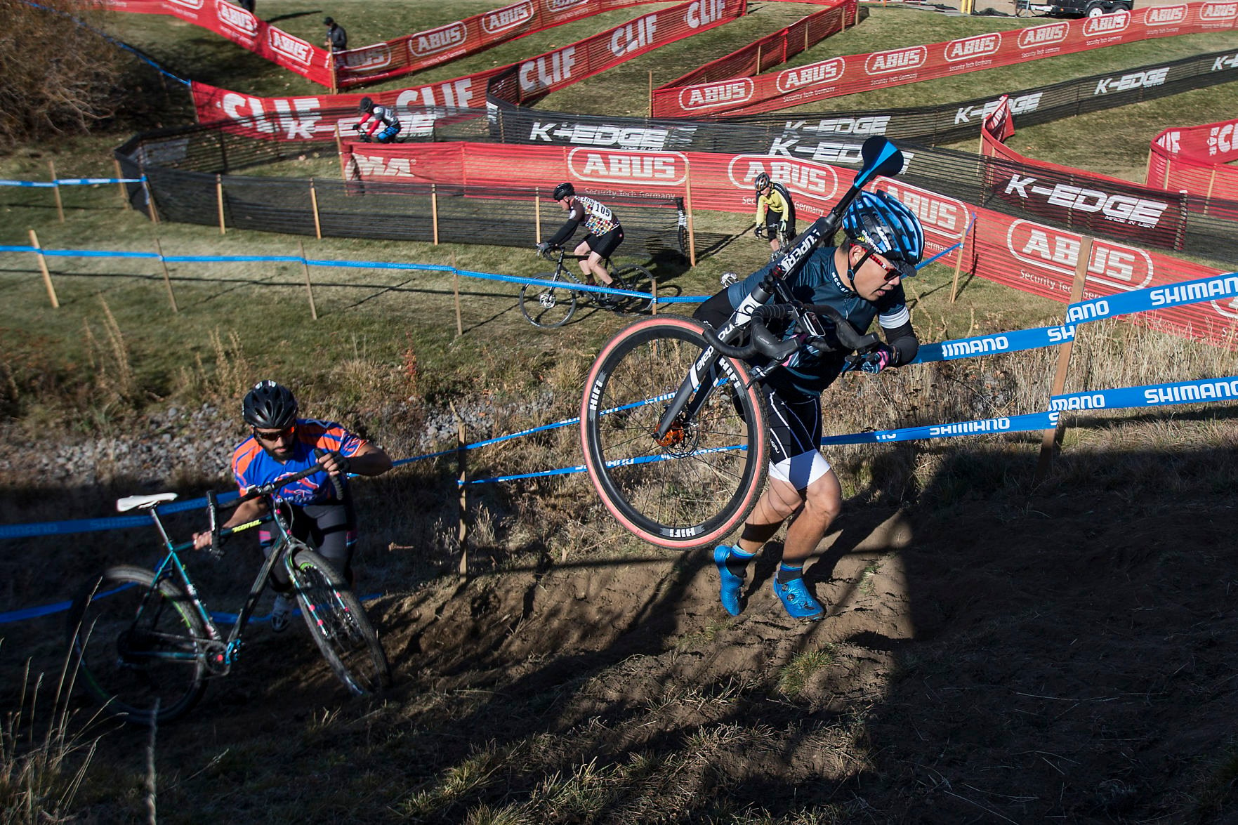 Cyclocross cheap under 1000