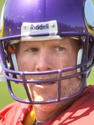 What retirement? Favre coming back with Vikings