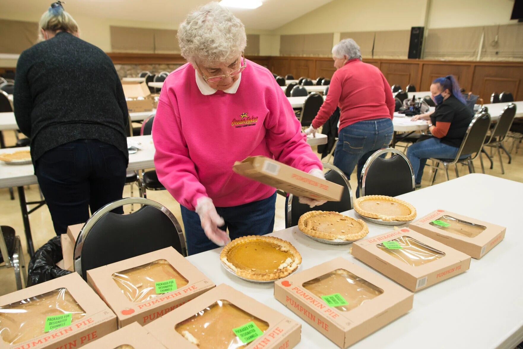 Local Elks Lodge Offers Complimentary Thanksgiving Meals Local Elks Lodge Offers Complimentary Thanksgiving Meals