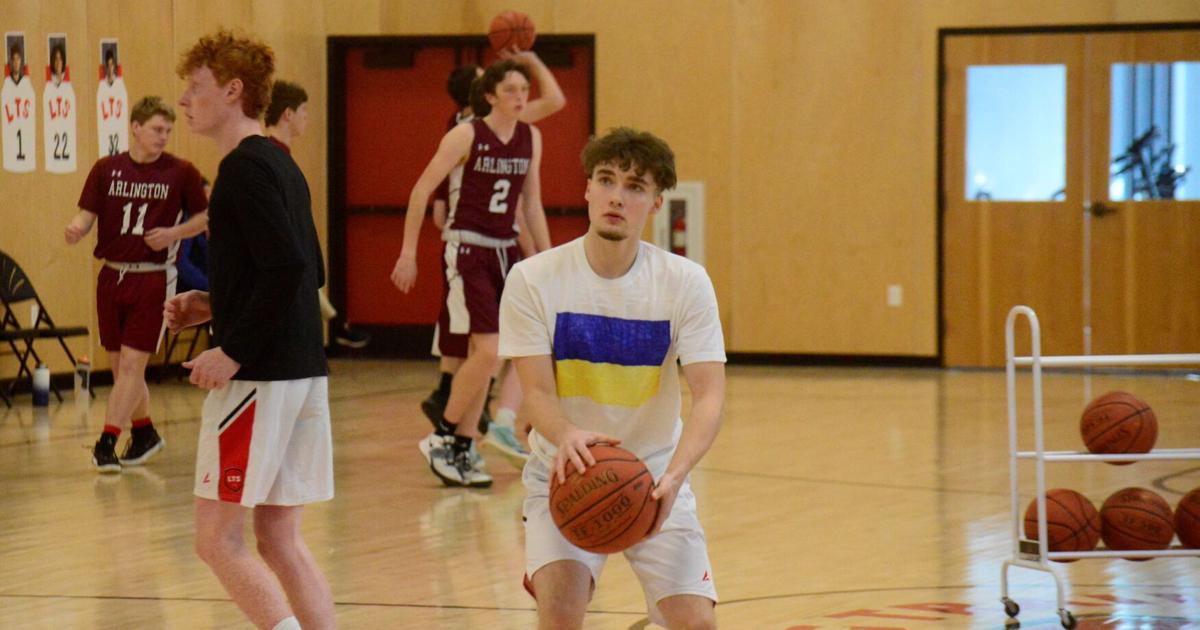 Solidarność: Duet Long Trail nosi koszulki, aby pokazać swoje wsparcie dla Ukrainy | Sporty Solidarność: Duet Long Trail nosi koszulki, aby pokazać swoje wsparcie dla Ukrainy | Sporty