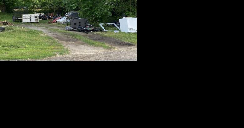 Pownal trash ordinance effort wins praise - Vimarsana News