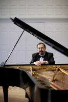 Pianist to honor friend, benefit Ukraine in concert