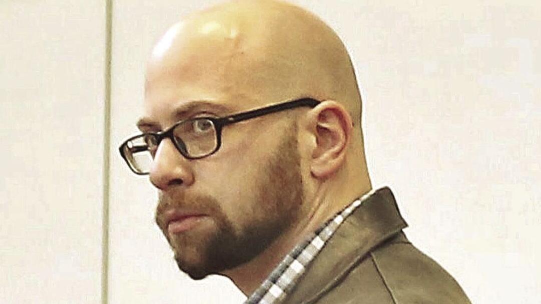 AG's office seeks house arrest for Misch - Vimarsana News