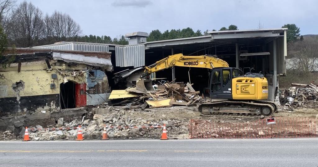 Shaftsbury sets aside building stone to honor historic industry, workers