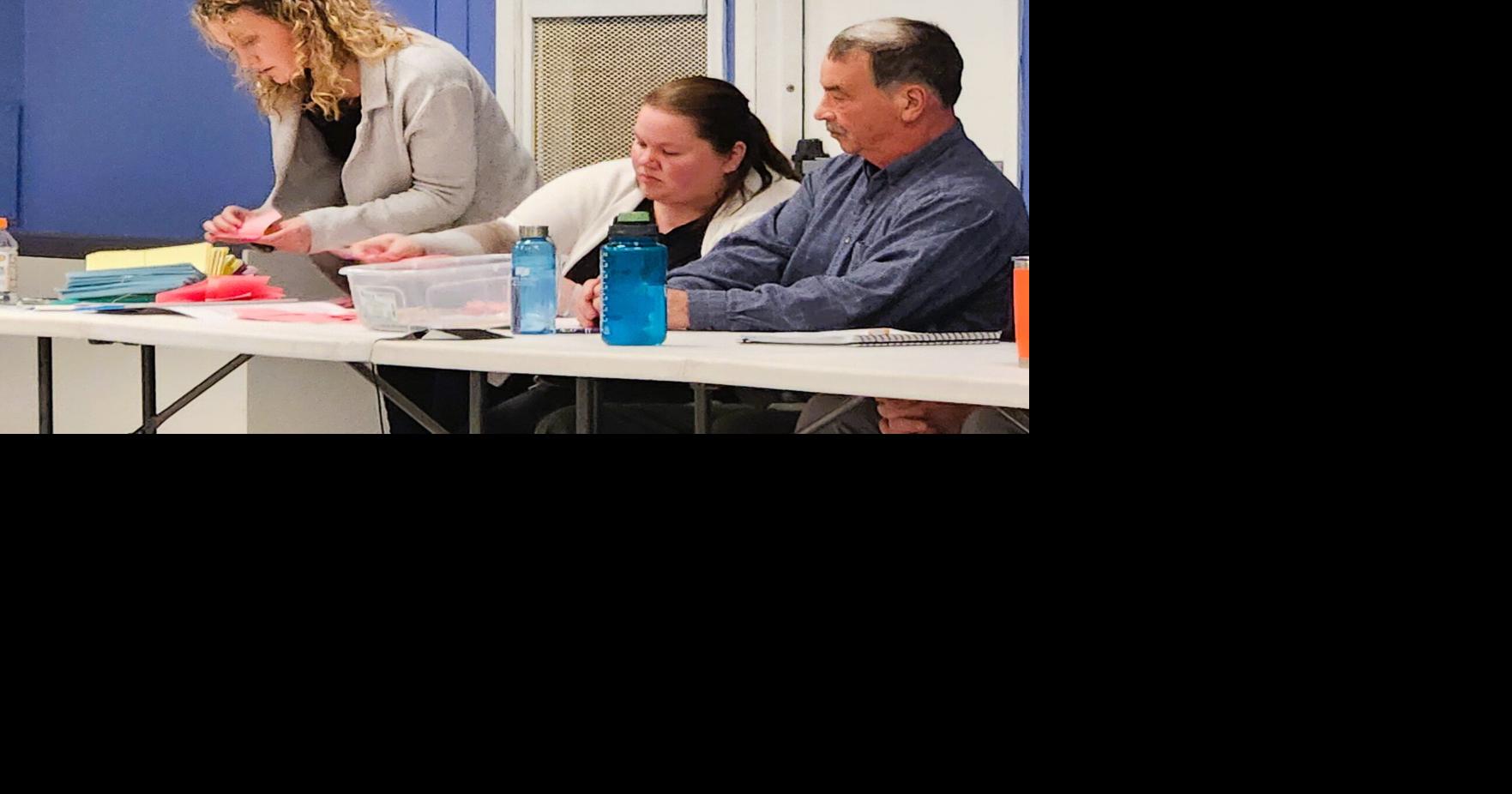 Sunderland votes to move to Australian ballot with a vote of 26-25