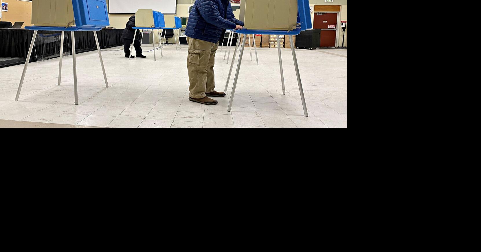 It's time to get out and vote. Early voting available now, polls open