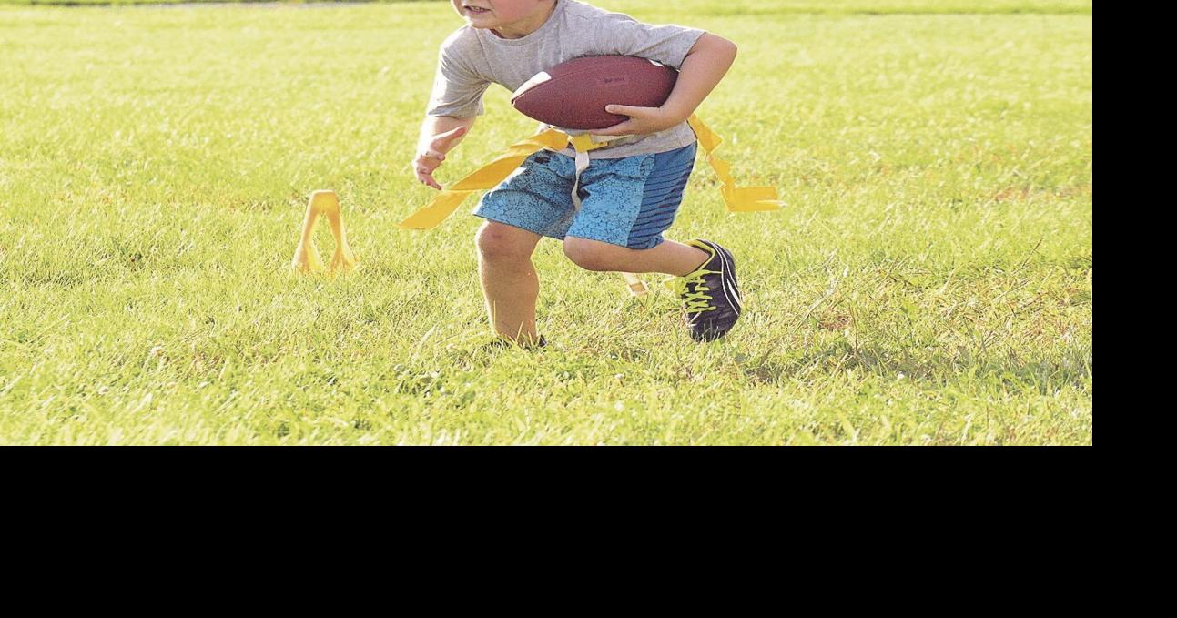 Youth football sign ups Sports