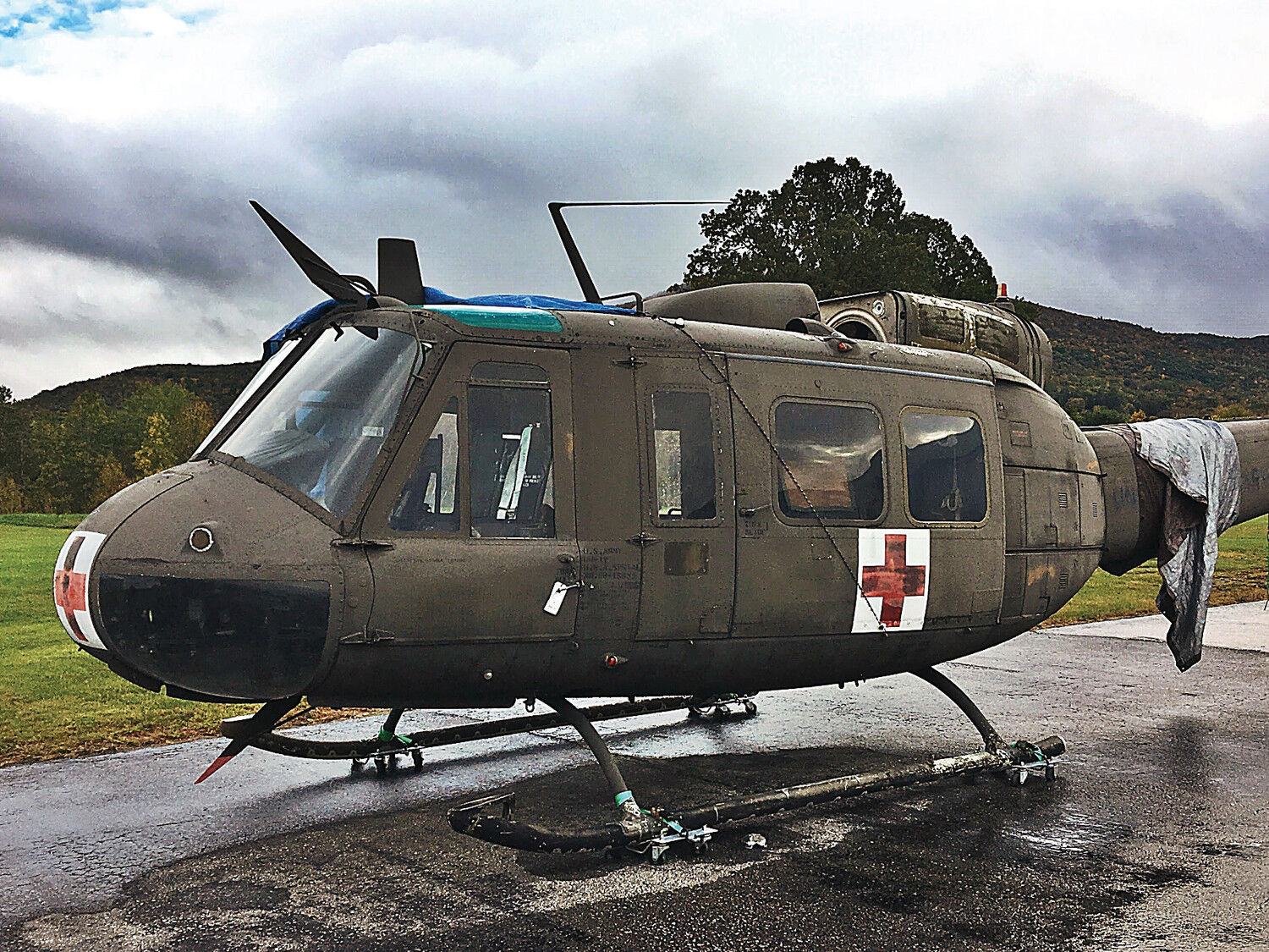 Local Vietnam vets want to refurbish Huey for monument Archives