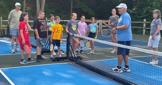 Free pickleball camps at Arlington Common
