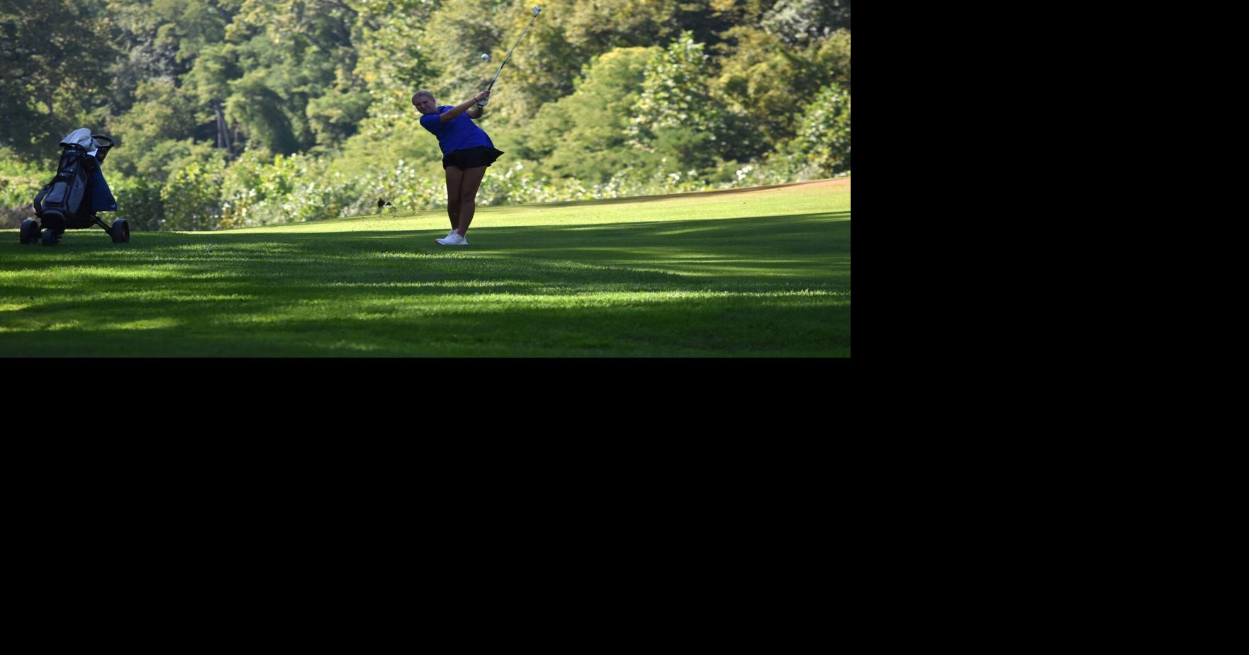 MAU Golf fairs well in opening match