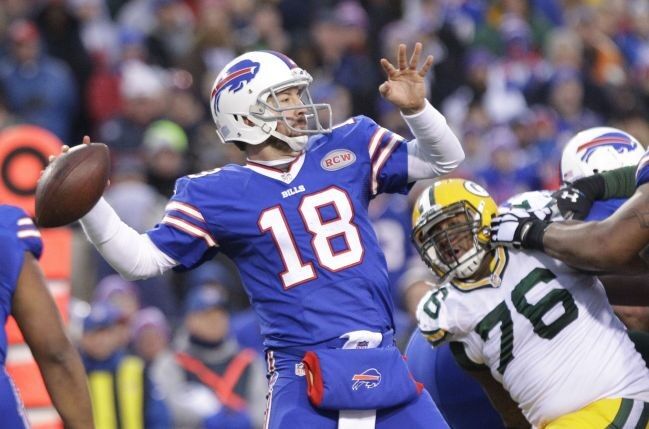 Bills upset Packers 21-13, keep playoff hopes alive