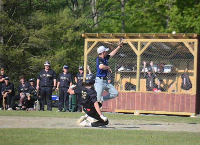 Baseball: Arlington takes care of business against Williamstown