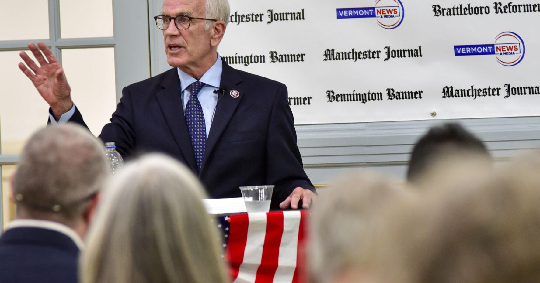 'A thread of democracy': Senators hope to throw lifeline to newspapers - Vimarsana News