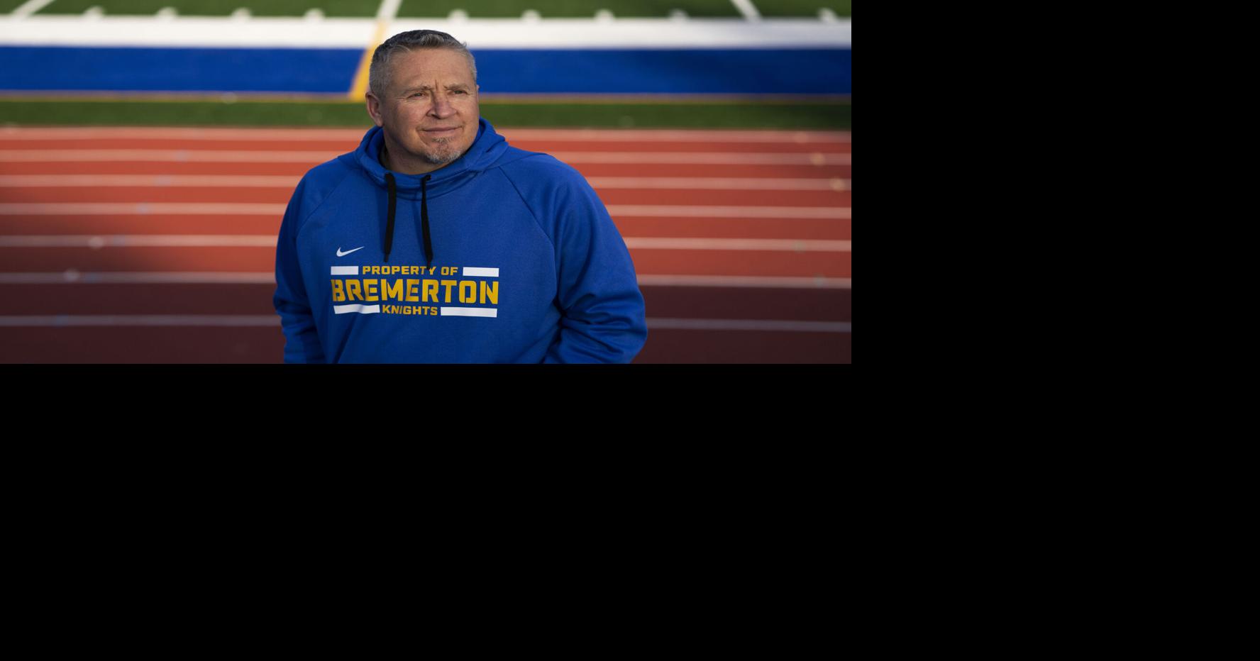 Supreme Court Leans Toward Coach in Case on School Prayer Nyt Main