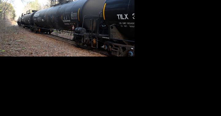 Students urge Select Board to address propane tanker car storage - Vimarsana News
