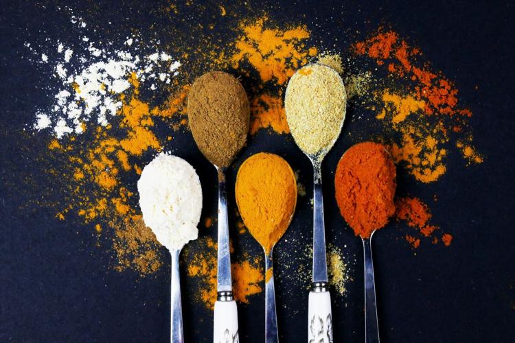 spices on spoons