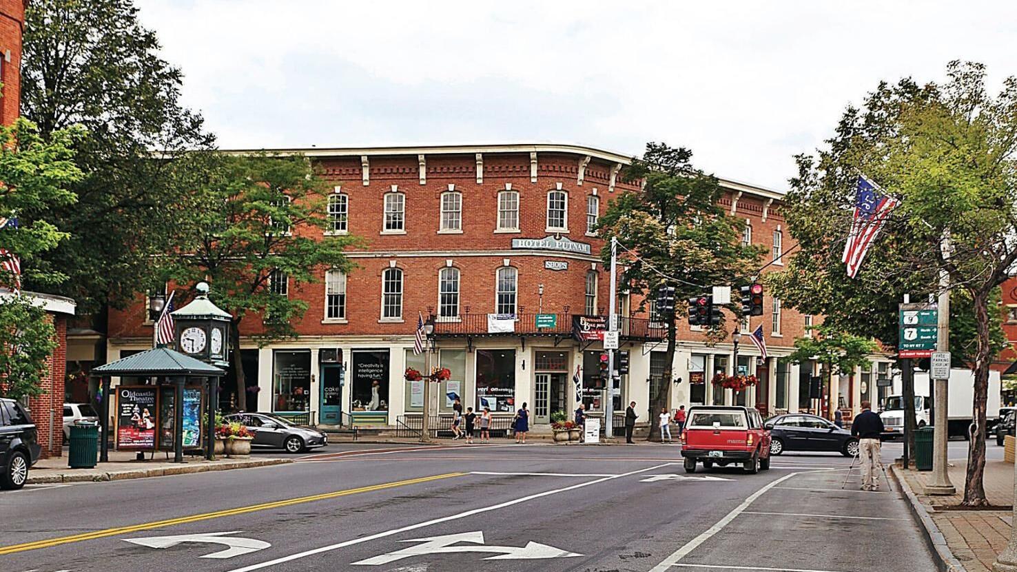 Select Board considers hiring consulting firm for economic development plan - Vimarsana News
