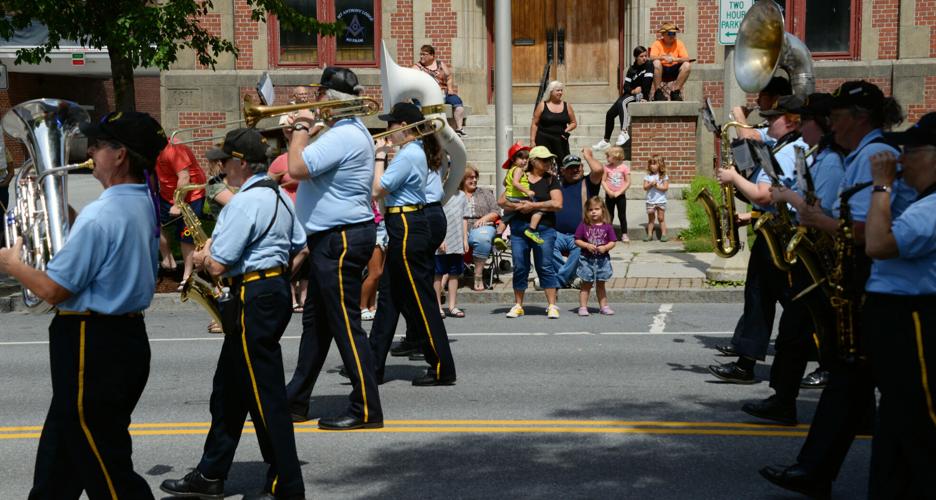 Clear blue skies mark return of Bennington Battle Day Parade Local
