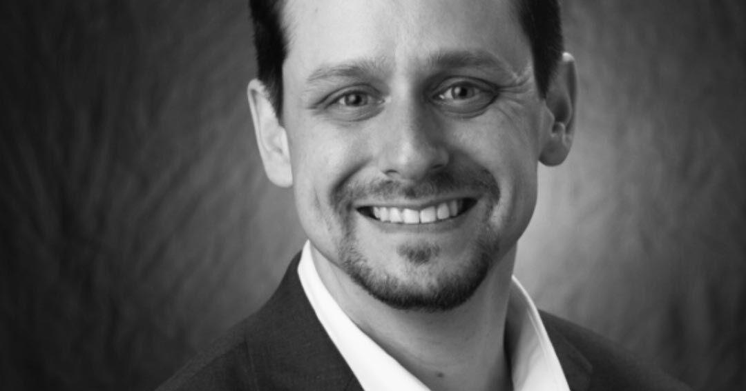 OPINION: French Hill puts people and service above self