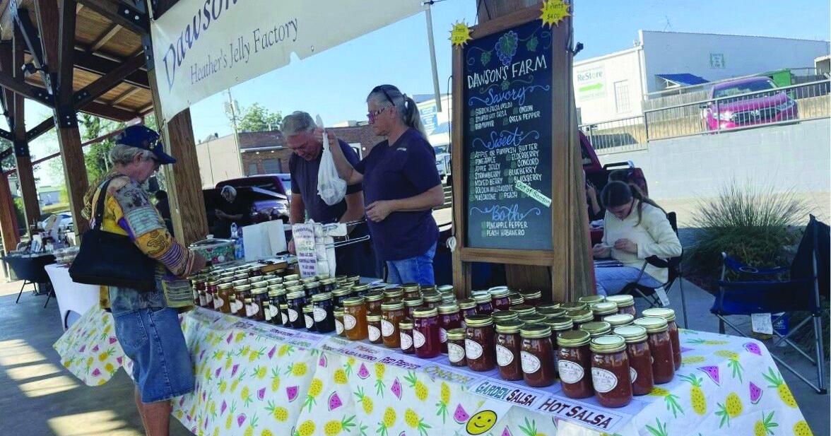 Downtown Benton Farmers Market opens April 4
