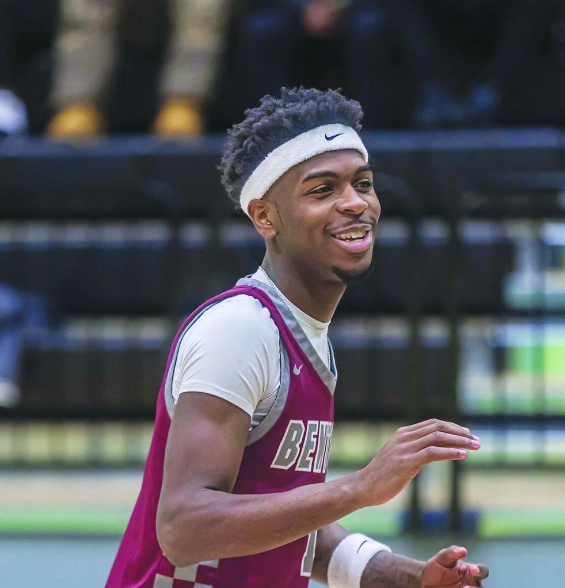 Benton’s Javarious Russell emerging as leader for reigning 5A champions