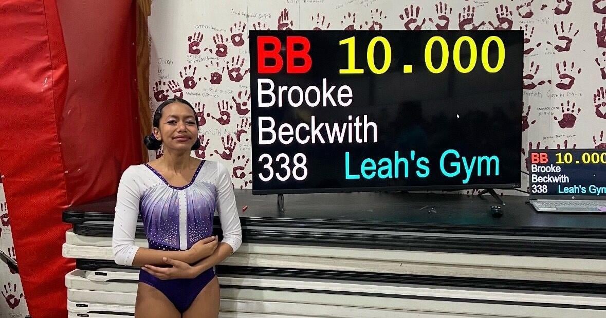Brooke Beckwith scores perfect 10 on balance beam at Arkansas All Star Classic