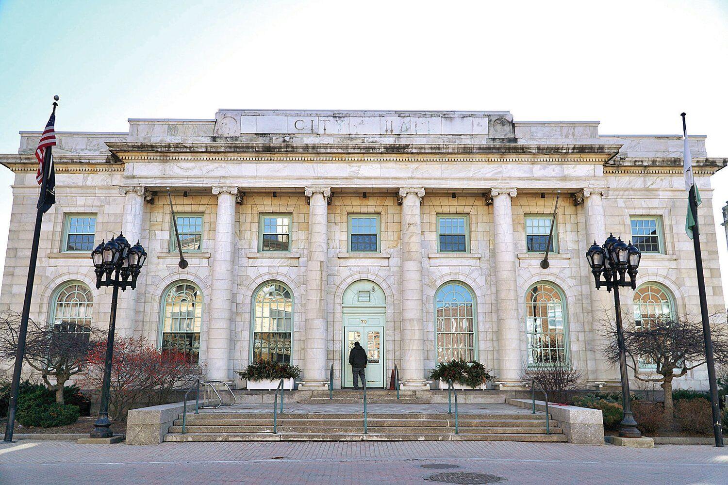 Pittsfield City Hall, municipal offices to fully reopen next week