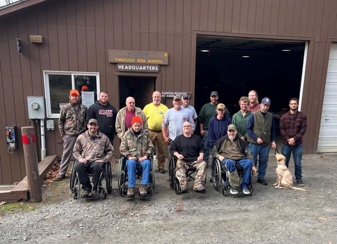 paraplegic hunt group photo