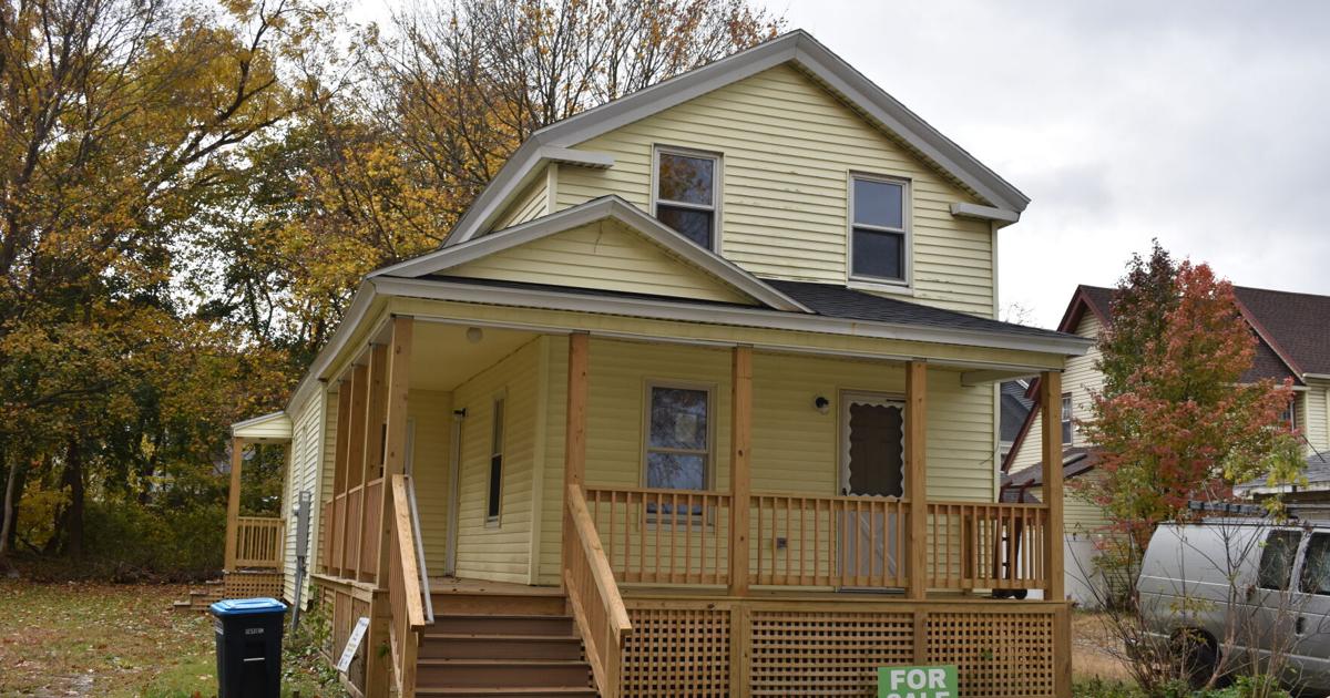 One pro, lots of cons; Trump's proposed 50-year mortgage explained