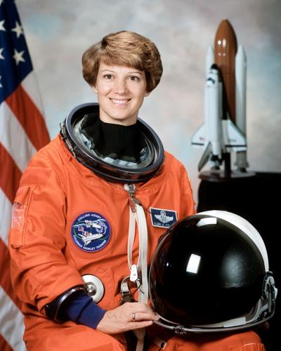 Official portrait of Eileen M. Collins, STS-93 commander