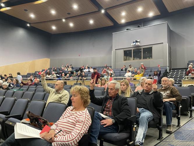 Dalton residents voting
